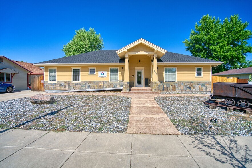Primary Photo Of 660 Briggs St, Erie Coworking Space