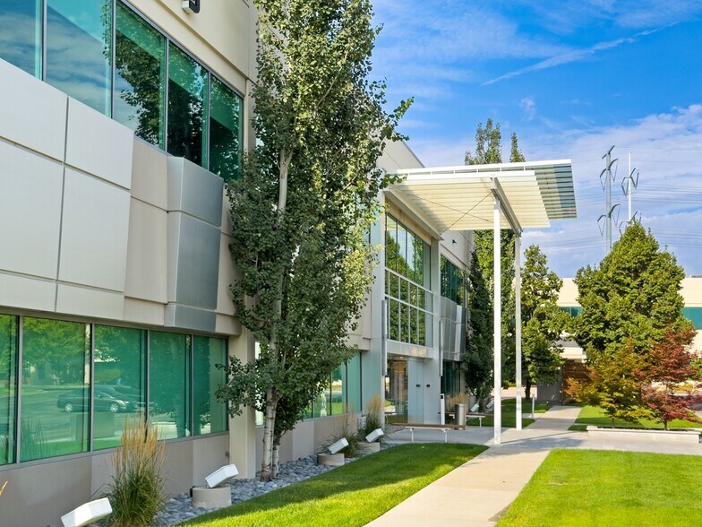 More Photos Of 147 W Election Rd, Draper Office For Sale