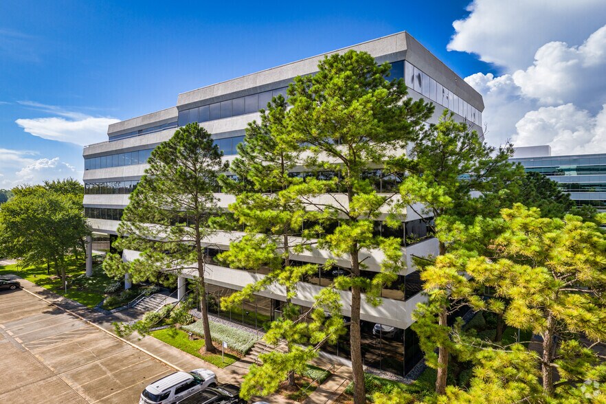 20333-state-highway-249-houston-tx-77070-coworking-space-cityfeet