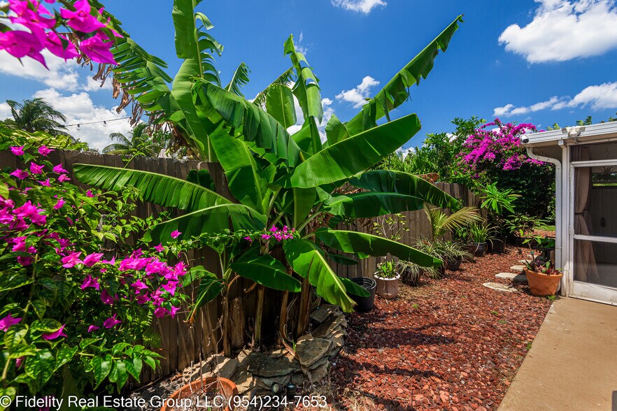 More Photos Of 1425 Ne 55th St, Fort Lauderdale Specialty For Sale