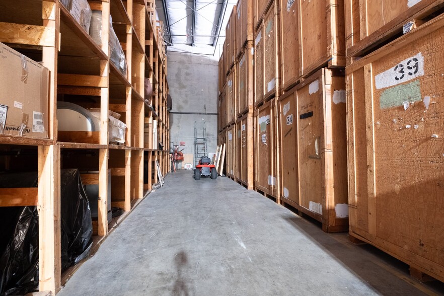 More Photos Of 4350 Pacific Hwy, Bellingham Industrial For Lease