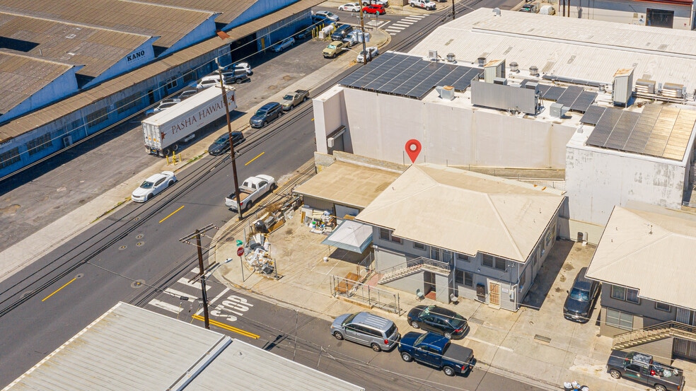 More Photos Of 1768 Silva St, Honolulu Service For Sale