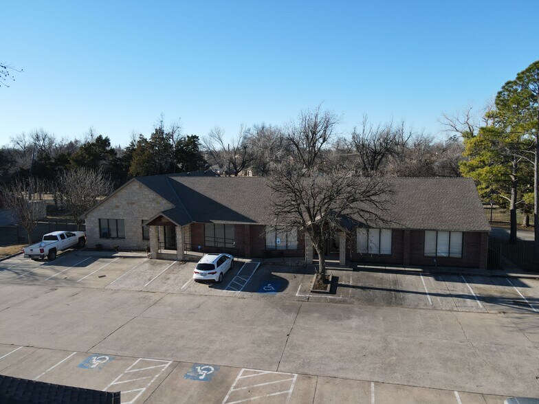 More Photos Of 4832 Richmond Square Dr, Oklahoma City Office For Sale