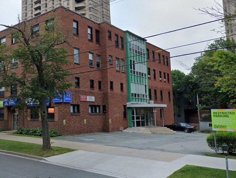More Photos Of 5880 Spring Garden Rd, Halifax Medical For Lease