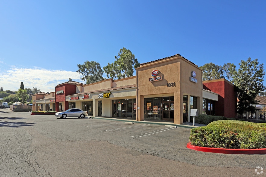 More Photos Of 1031-1033 S Santa Fe Ave, Vista Unknown For Lease