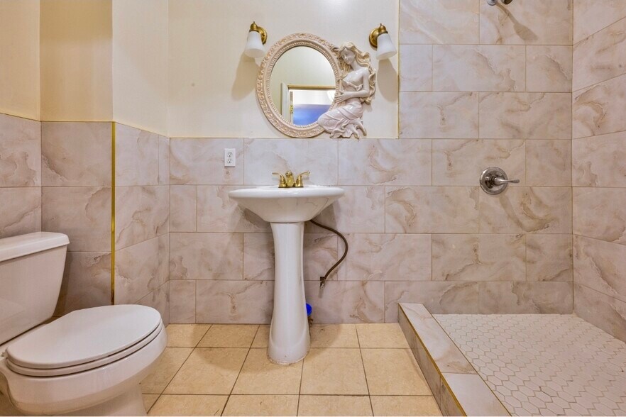 More Photos Of 5670 58th St, Maspeth Specialty For Sale