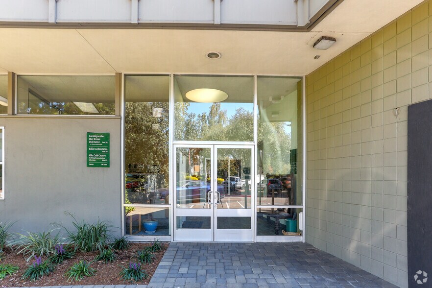 More Photos Of 721 Colorado Ave, Palo Alto Office For Sale