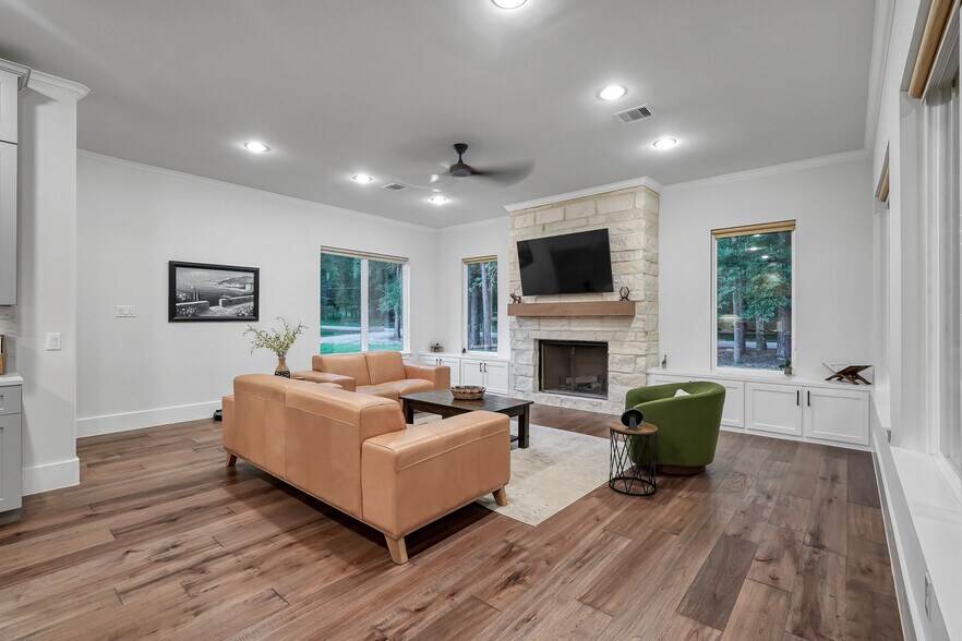 More Photos Of 15937 Stagecoach Rd, Stagecoach Specialty For Sale