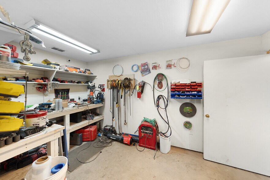 More Photos Of 14733 E State Hwy 11, Como Warehouse For Sale