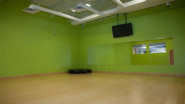 More Photos Of 550-552 Ritchie Hwy, Severna Park Freestanding For Lease