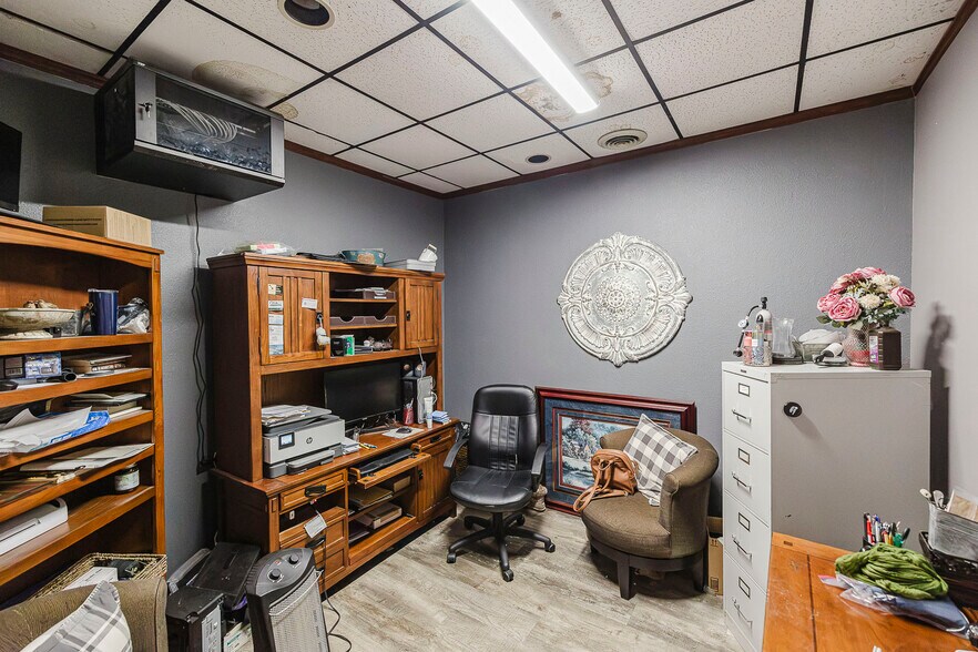 More Photos Of 2350 E 8th St, Hays Freestanding For Sale