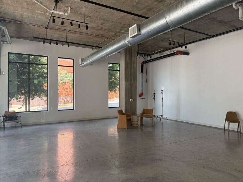 More Photos Of 501 W 4th St, Winston-Salem Apartments For Lease