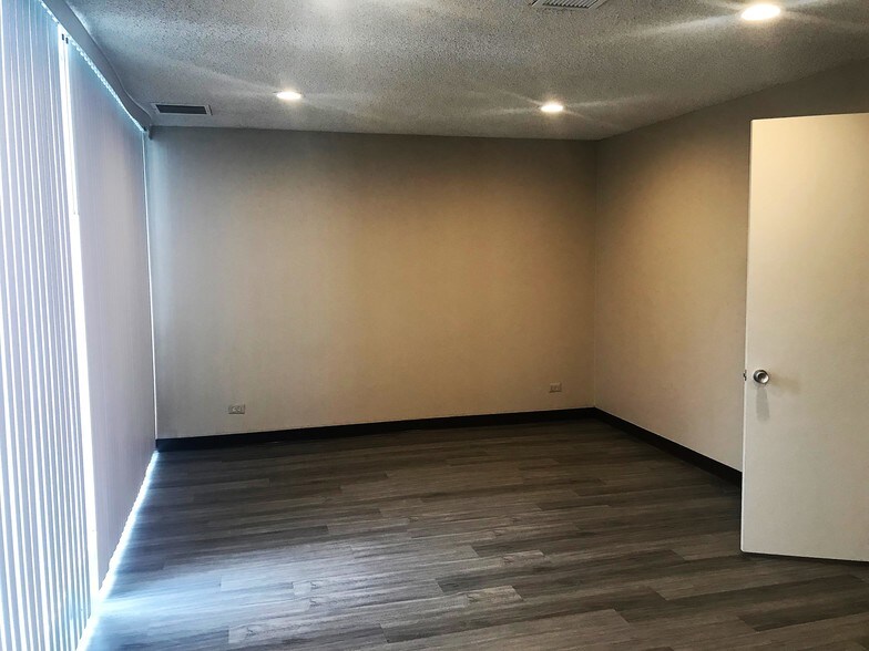 More Photos Of 623 W Duarte Rd, Arcadia Medical For Lease