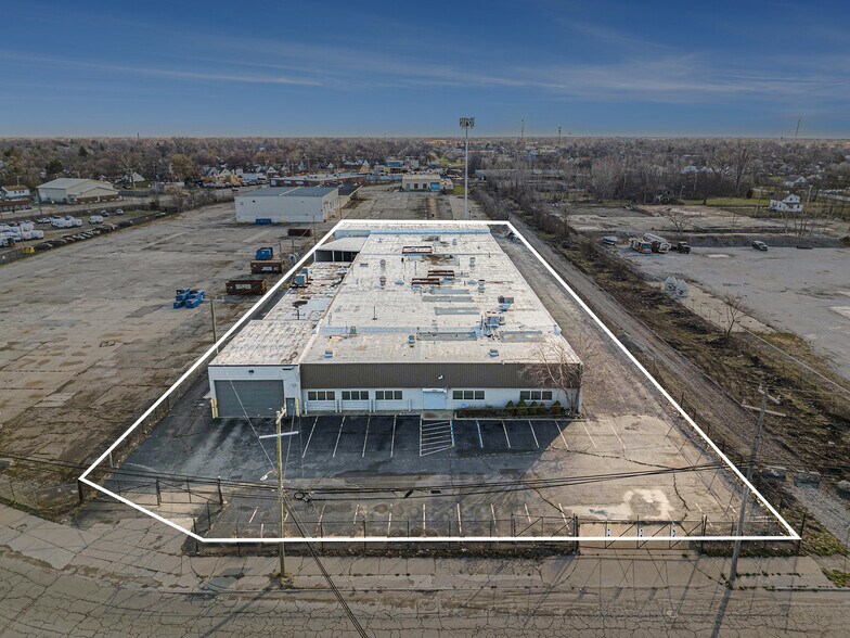 More Photos Of 14650 Dequindre St, Detroit Manufacturing For Sale