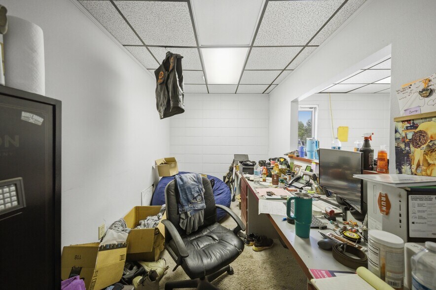 More Photos Of 120 N Main St, Bushnell Office Residential For Sale