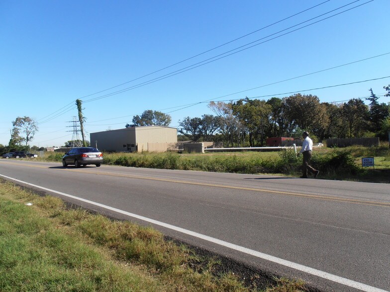 More Photos Of 9901 Belknap Rd, Sugar Land Land For Sale