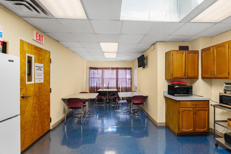 More Photos Of 461-467 Mount Prospect Ave, Newark Medical For Sale