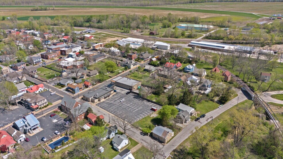 More Photos Of 305 N Main St, Ste Genevieve Storefront Retail Residential For Sale