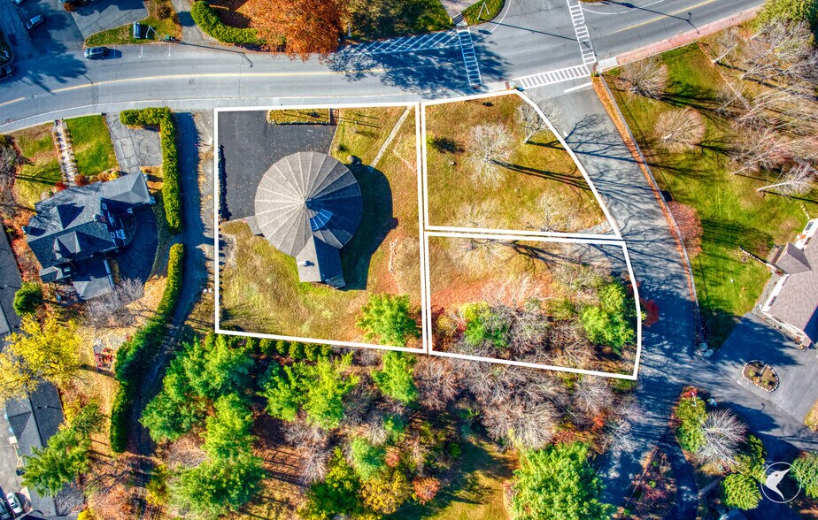 More Photos Of 2345 Saranac Ave, Lake Placid Flex For Sale