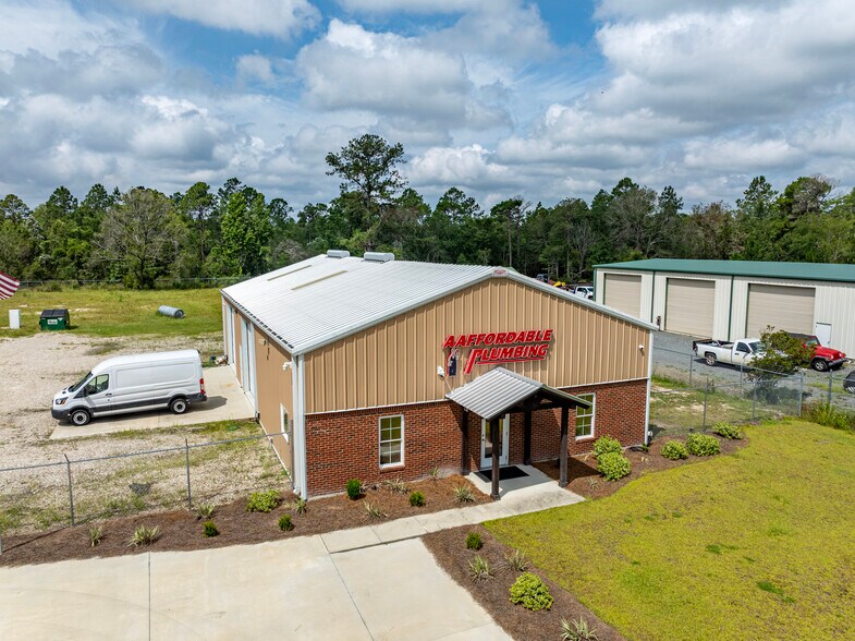 More Photos Of 19358 Valdosta Hwy, Valdosta Light Distribution For Lease