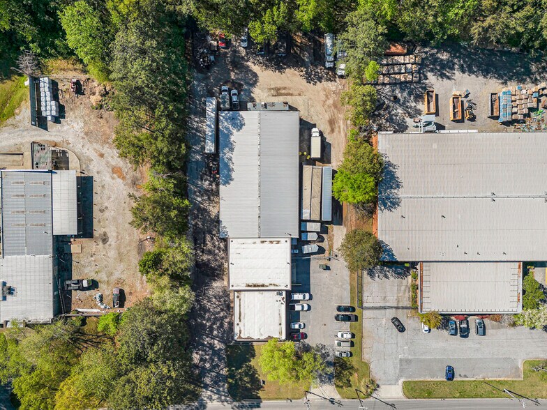 More Photos Of 4625 Stonegate Industrial Blvd, Stone Mountain Industrial For Sale