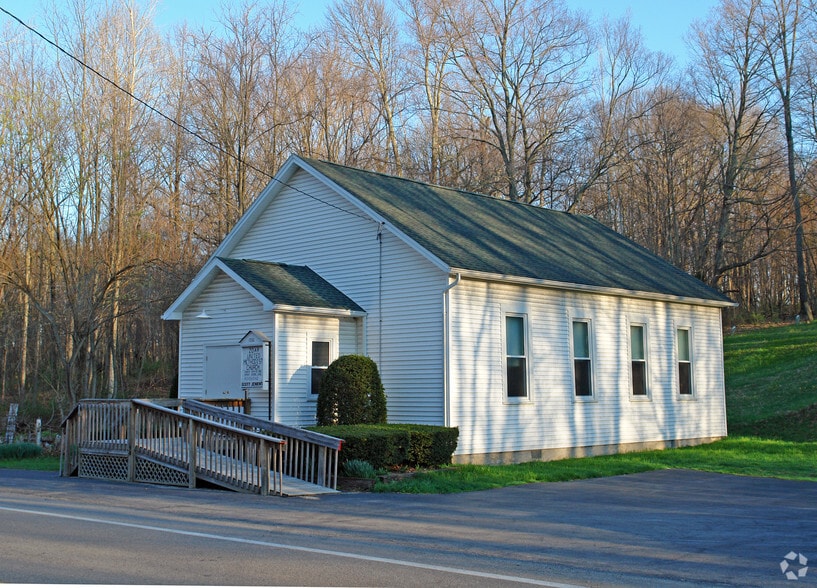 Primary Photo Of 1050 E Spring Valley Paintersvil Rd, Xenia Religious Facility For Sale