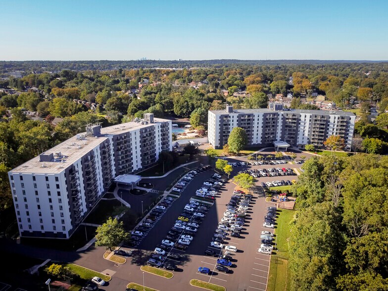 Primary Photo Of 1001-1003 Easton Rd, Willow Grove Apartments For Lease