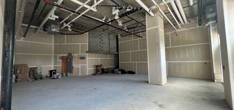 More Photos Of 1008 Pandora Av, Victoria Apartments For Lease