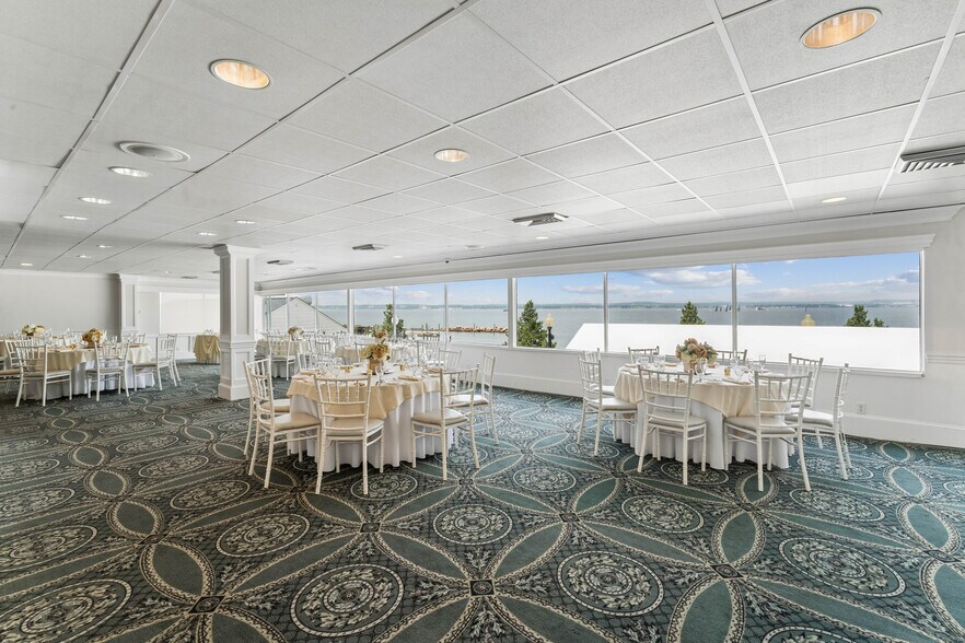 More Photos Of 62 Cove St, New Haven Specialty For Sale