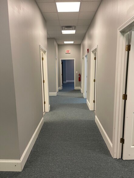 More Photos Of 335 Roselane St NW, Marietta Medical For Lease