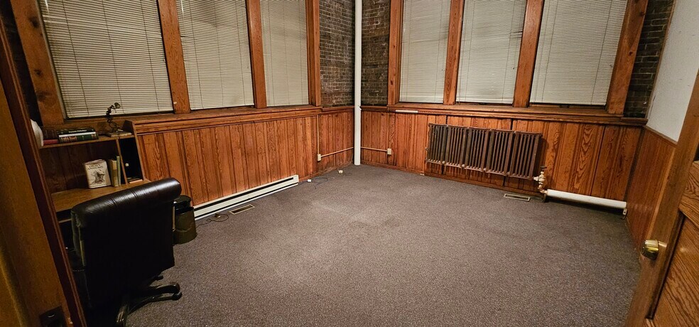 More Photos Of 4403 St Clair Ave, Cleveland Coworking Space