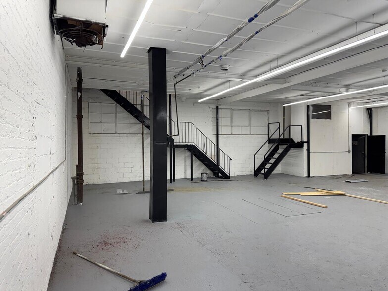 More Photos Of 2413 Atlantic Ave, Brooklyn Warehouse For Lease
