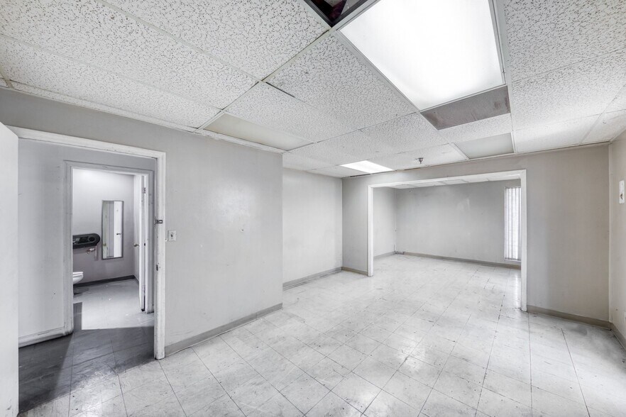 More Photos Of 3314 Dug Gap Rd rd, Dalton Manufacturing For Sale