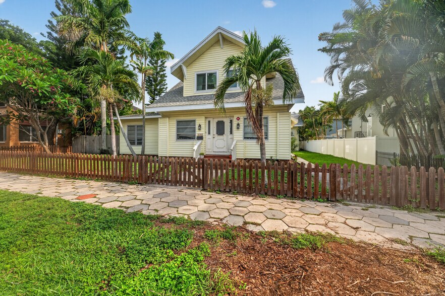 More Photos Of 135 7th Ave NE, Saint Petersburg Apartments For Sale