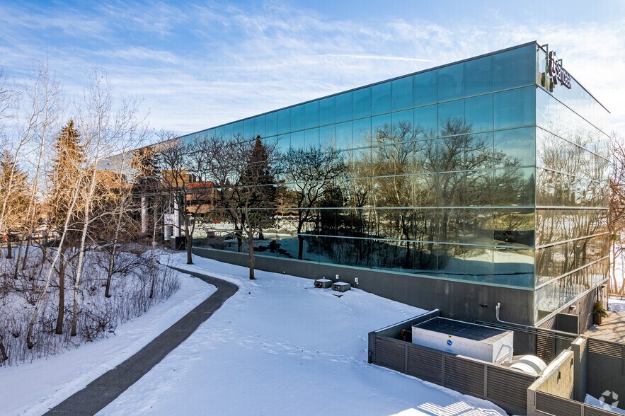 More Photos Of 12900 Whitewater Dr, Minnetonka Unknown For Lease