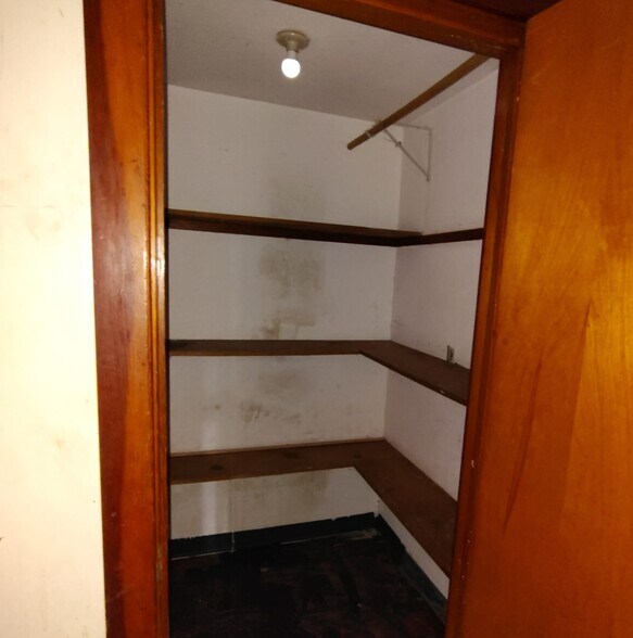 More Photos Of 102 Market St, Timmonsville Medical For Sale