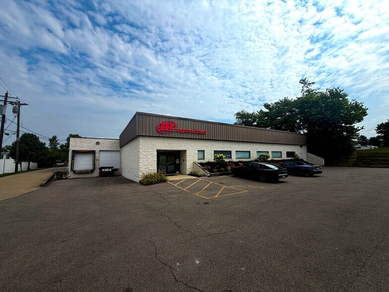 More Photos Of 4750 Ashley Dr, Hamilton Warehouse For Lease