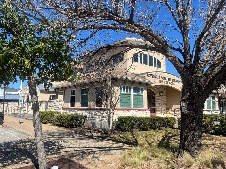 More Photos Of 310 W Main Ave, Round Rock Office For Sale