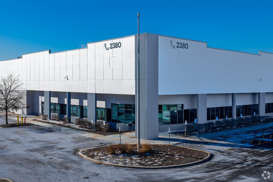 More Photos Of 2380 Sullivan Rd, Aurora Manufacturing For Lease