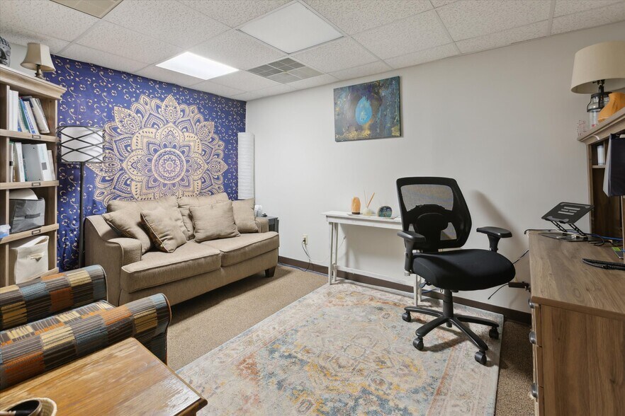 More Photos Of 615 S Euclid Ave, Bay City Medical For Sale