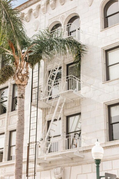 More Photos Of 21 S California St, Ventura Office For Lease