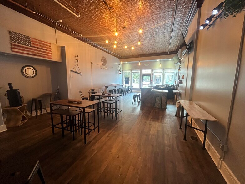 More Photos Of 223 Huron Ave, Port Huron Storefront Retail Residential For Sale