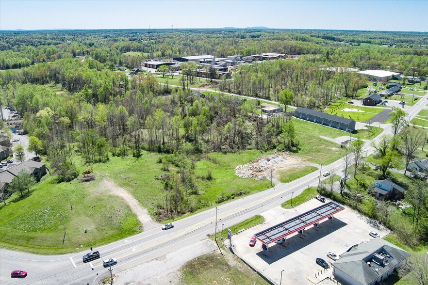 More Photos Of 1588 W Broad St, Cookeville Land For Sale