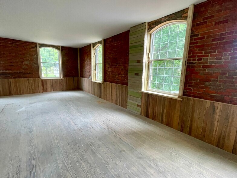 More Photos Of 201-207 Post Office Rd, Moncure General Retail For Lease
