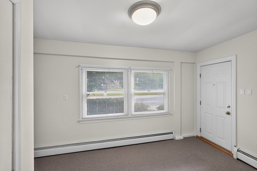 More Photos Of 434 W Walnut St, North Wales Multifamily For Sale