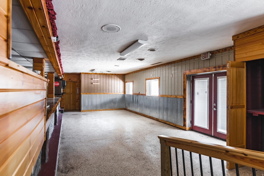 More Photos Of 2080 Harris Hwy, Washington Convenience Store For Sale