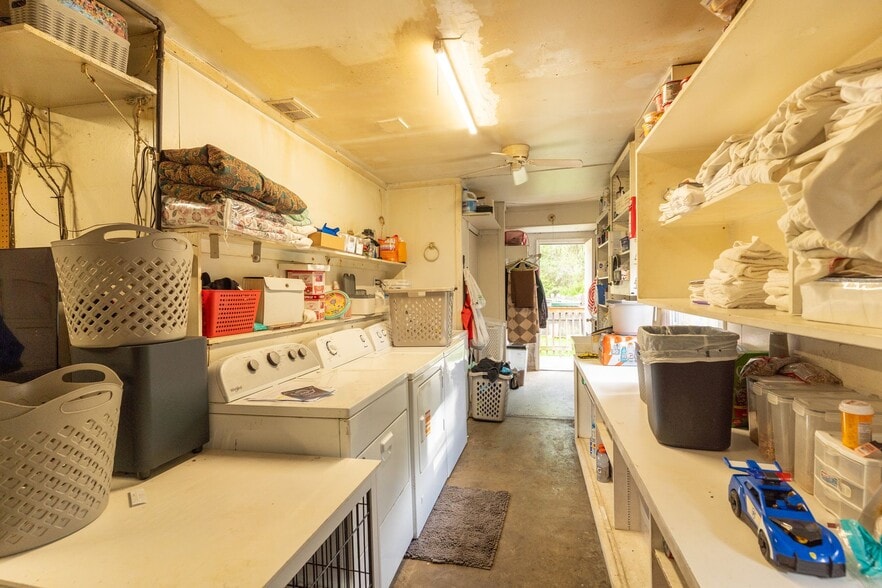 More Photos Of 5318 Youngstown Warren Rd, Niles Hotel For Sale
