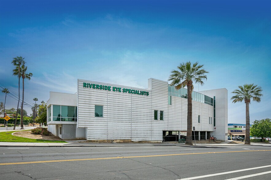 More Photos Of 4605 Brockton Ave, Riverside Medical For Sale