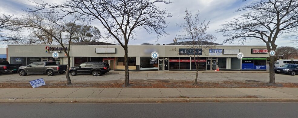 Primary Photo Of 3704-3716 W Dempster St, Skokie General Retail For Sale
