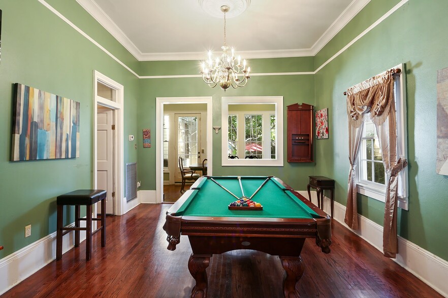 More Photos Of 1030 Burgundy St, New Orleans Apartments For Sale